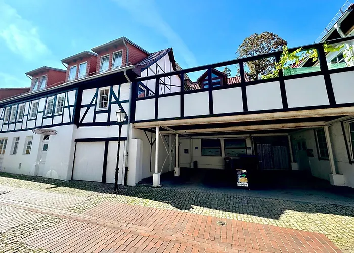 Jasta Homes Altstadt, Zentral, Ueberdachter Parkplatz, Netflix, Vollausstattung, Loft, Modern Und Komfort